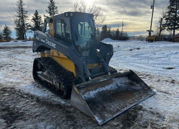 2017 Deere 331G track loader